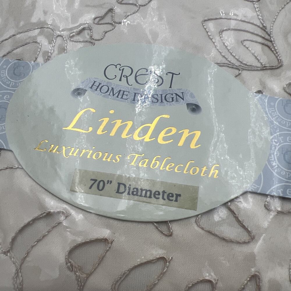 NOS Crest Home Design Chelsea Luxurious TableCloth 70” Diameter Gold Embroidered - Picture 6 of 13